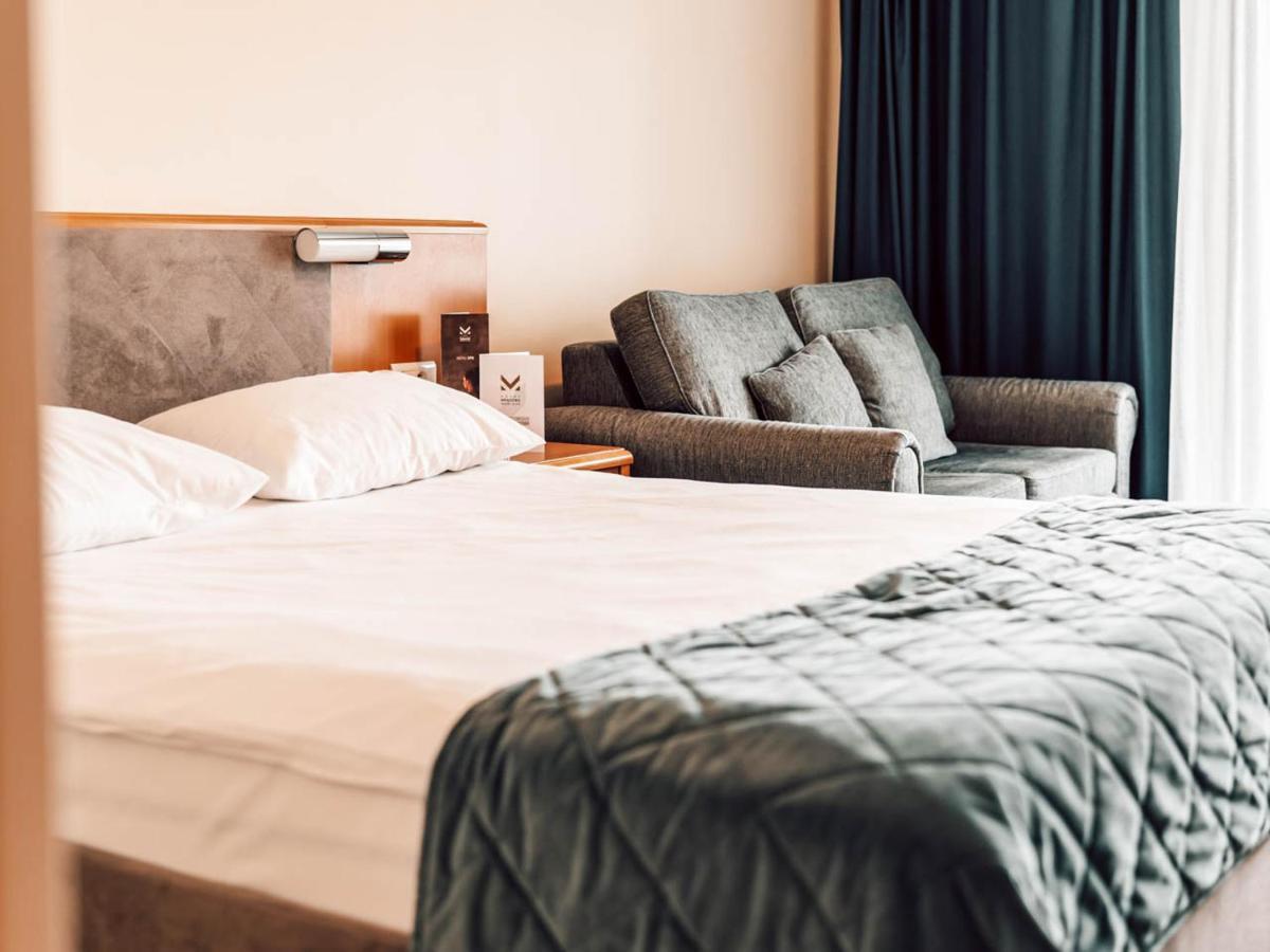 Hotel Mragowo Resort&Spa Екстериор снимка